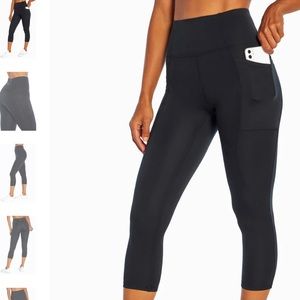 NWOT Markia Abigail Side Pocket Mid Calf Capri